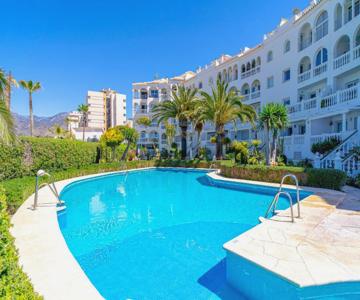 Stella Maris Beachfront 3A by Casasol