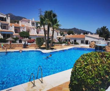 Apartamento Capistrano con terraza y piscina by South Costa