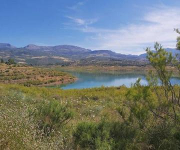 Beautiful House In Periana, Ideal For Hikers