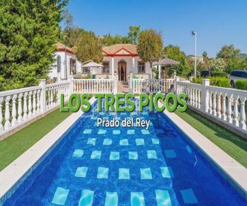 LOS TRES PICOS