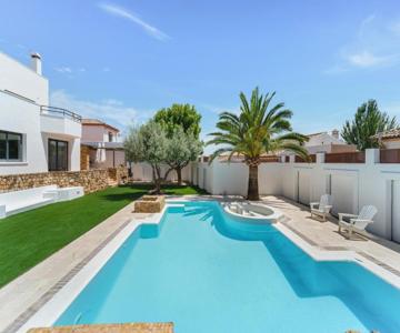 Villa Mateos