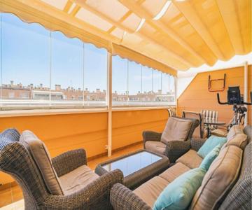2 Bedroom Stunning Apartment In Roquetas De Mar