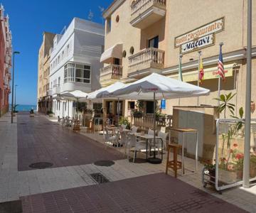 Hostal Restaurante Macavi