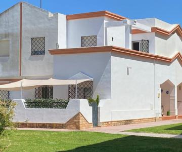 Casa Naranjos Playa Luz