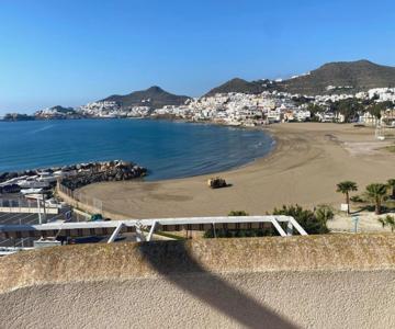 Apartamentos El Puerto