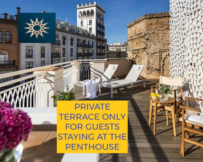 Torre Homenaje Historical Suites