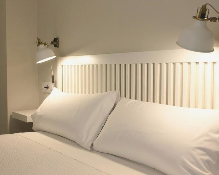 Las Atarazanas - Design Hostal