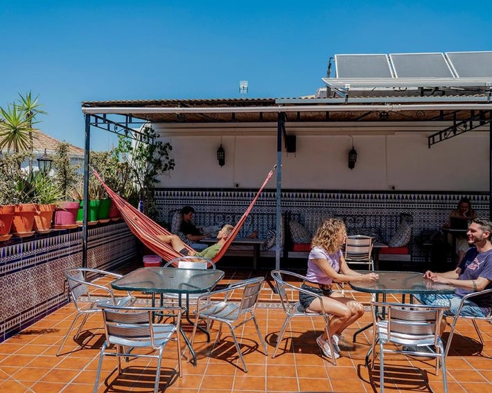 Triana Backpackers