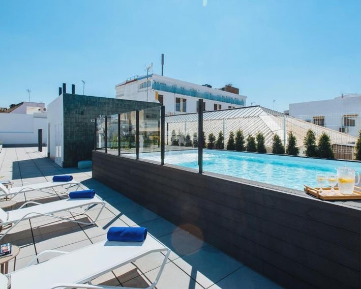 Guadalupe 15 by Magno Apartments