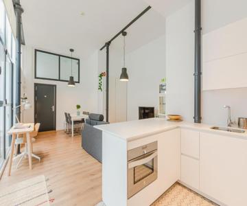 Honeymoon Apartment