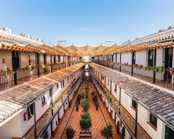 Green-Apartments Lumbreras