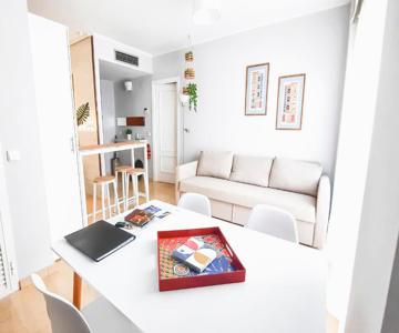 Sevilla Suite Torre Triana, parking free gratis!