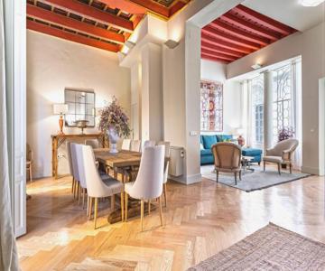 Genteel Home Palacio Abades