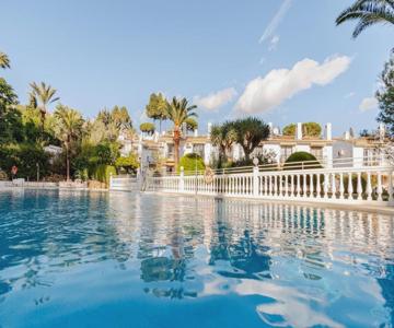 Casa Tropicana Family & Golf