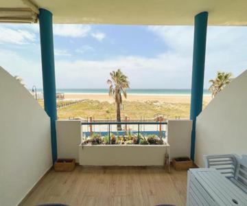 Tarifa Cozy House - Beachfront, Stylish Deco