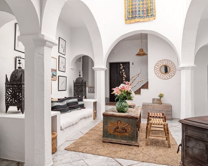 Eole Luxury Rooms and Apartments