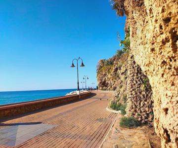 Cozy 2 Bedroom Apartment in Torremolinos Centre