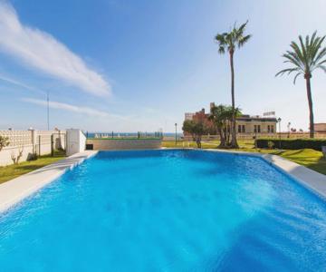 Apartment Apartamento Las Coronas By Interhome
