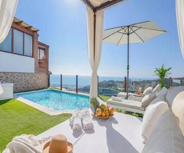 Villa Olivo Torrox by Ruralidays