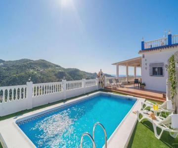 Villa Lucía de Torrox by Ruralidays