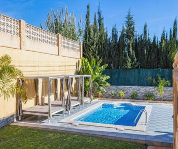 Villa Valle Mar - sea view, heated pool, steps to the beach