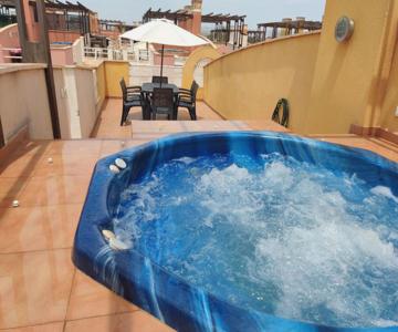 ATICO LAGUNA BEACH con JACUZZY PRIVADO
