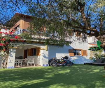 CHALET CON JARDÍN en Puerto Rey