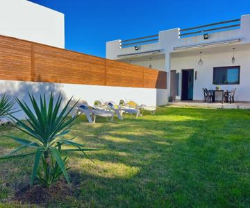Casa Poniente, encantadora casa de 2 dormitorios con jardín