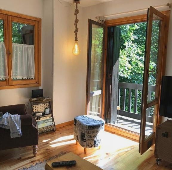 BPIRINEOS-La casita del Rebeco