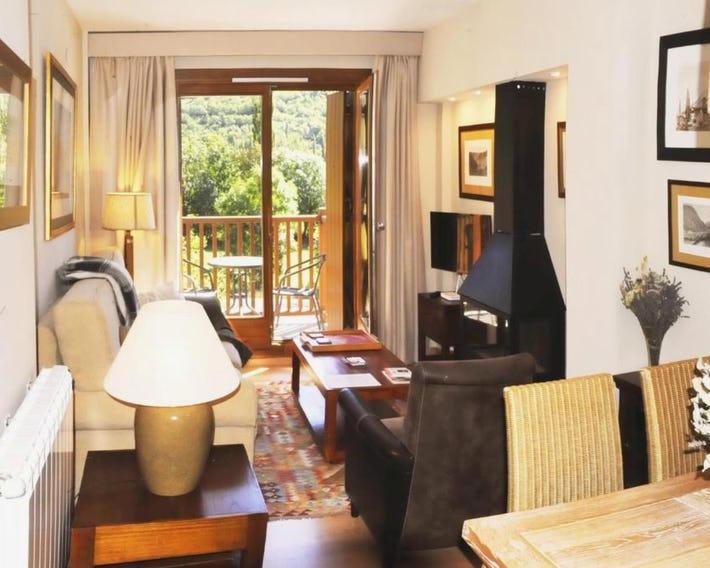 Chardín de Llis-Apartamentos Chardins