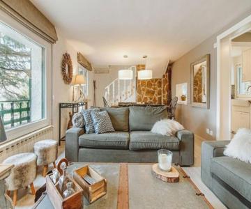 CASA FIR by Cardi Suites