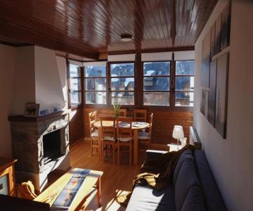 ❅ Pirineos360 ❅ Stone · Garaje Cubierto Y Trastero