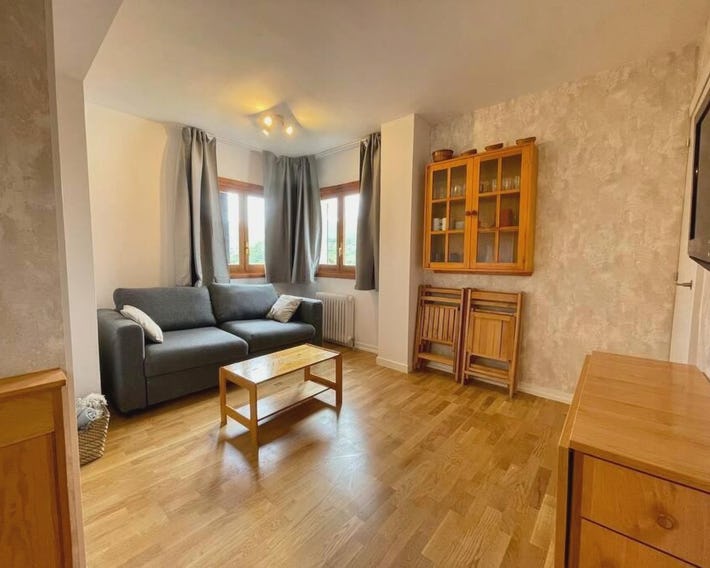 Acogedor Apartamento de 2 dormitorios con plaza de garaje