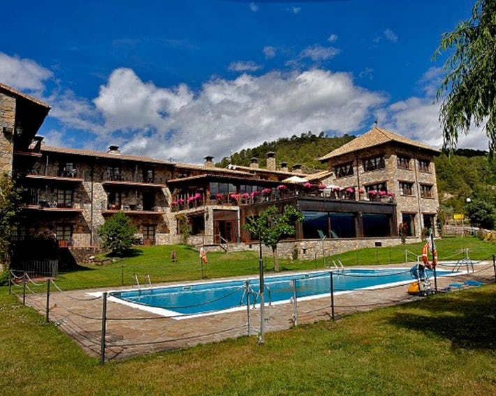 Hotel & SPA Peña Montañesa