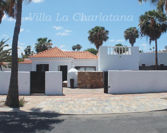Villa La Charlatana