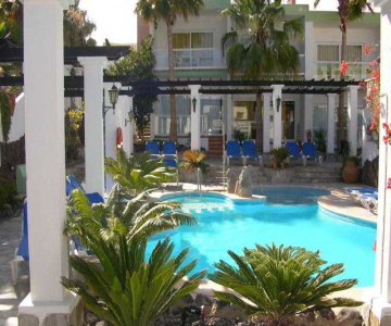 Aparthotel Esquinzio