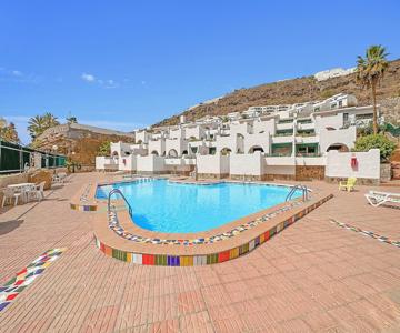Laguna Apartments