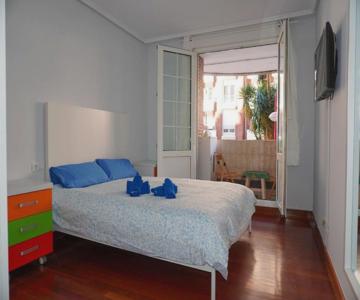 Apartamento con piscina de junio a septiembre y a 100 m de la playa