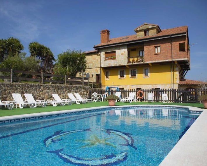 Apartamentos La Gloria