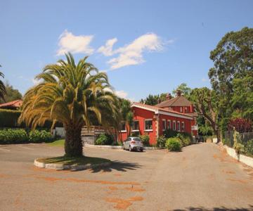 Arena Surf Hotel