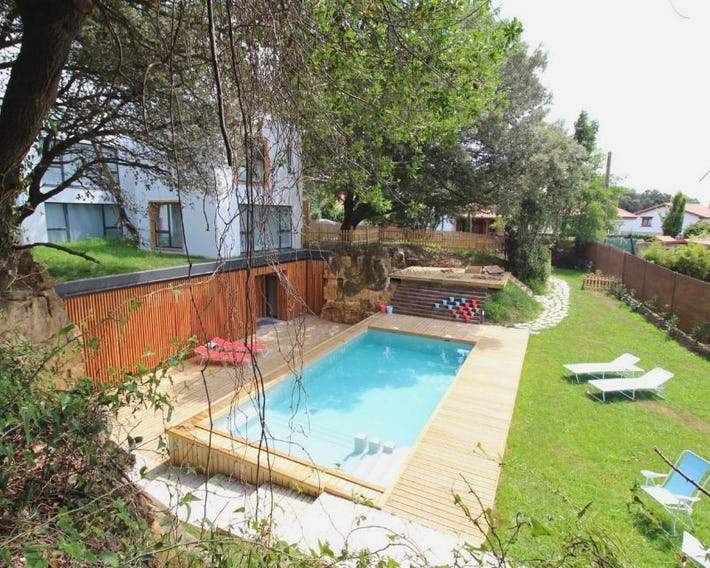 Apartamento 2 dormitorios con piscina y jardín - Apartamentos Montesomo
