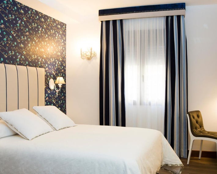 Hotel Hierbaluisa