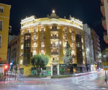 Hurtado de Mendoza by Cuencaloft