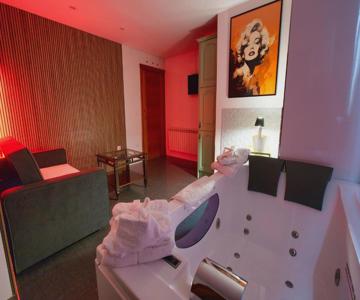 Rual Suites By Cuencaloft