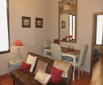 Apartamentos Coliseo - Living Toledo