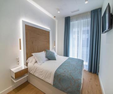 MQ Suites Veronica
