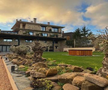 Duruelo Mountain Suites