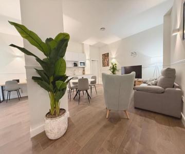 Apartamentos Mk77 León Zuloaga