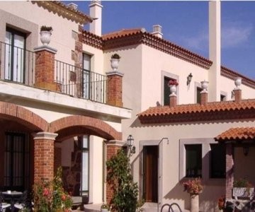 El Palacio de Monfarracinos