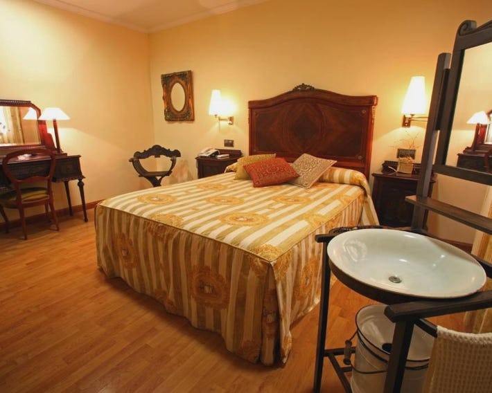 Hotel El Pentágono